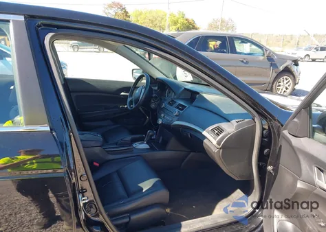 2012 Honda Accord 2.4 Se z USA, uszkodzony, nr VIN 1HGCP2F68CA221541